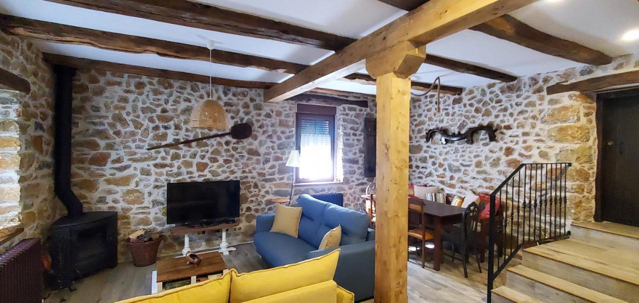 Casa Rural Carmen Luna Mallo de Luna Εξωτερικό φωτογραφία